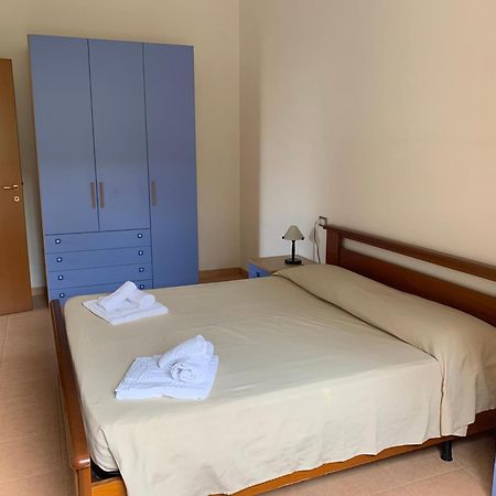 Casa Vacanze Stella Marina Monte Nai Luaran gambar