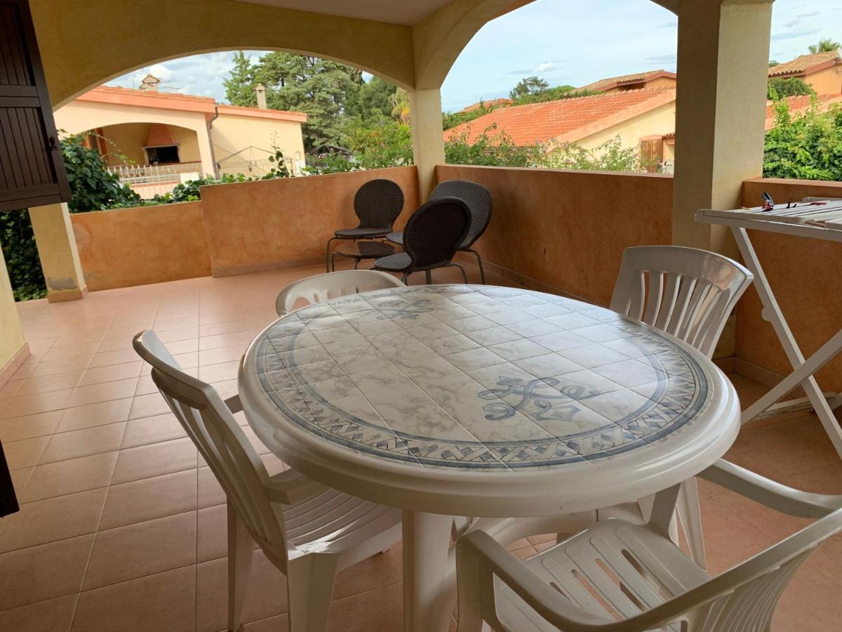 Casa Vacanze Stella Marina Monte Nai Luaran gambar